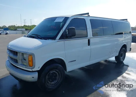 2001 Chevrolet Express z USA, uszkodzony, nr VIN 1GAHG39R311235336